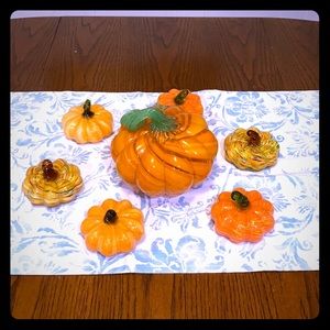 Set of 1 lg and 6 sm beautiful glass Pumpkins 🎃